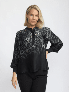 2-Biz Bluse Sole i sort leopardprint